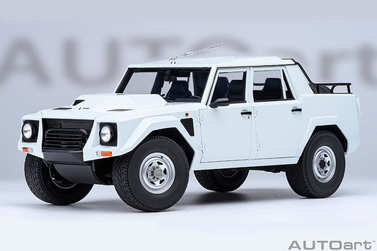 AUTOart Lamborghini LM002 Bianco Polo Park (White) 1:18