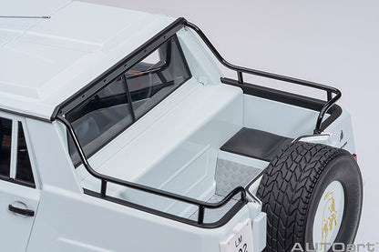 AUTOart Lamborghini LM002 Bianco Polo Park (White) 1:18