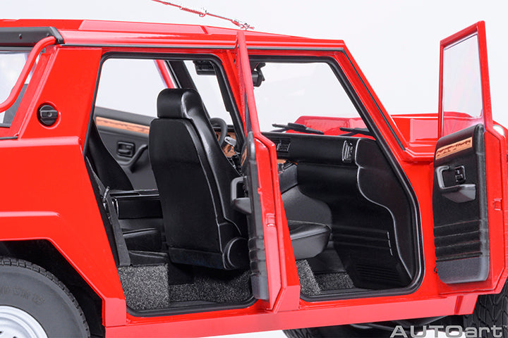 AUTOart Lamborghini LM002 Rosso Siviglia (Red) 1:18
