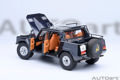 AUTOart Lamborghini LM002 Blu Acapulco (Blue Metallic) 1:18