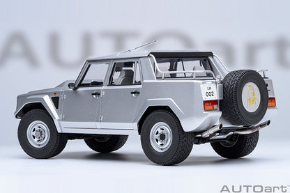 AUTOart Lamborghini LM002 Argento (Metallic Silver) 1:18