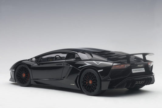 AUTOart 2015 Lamborghini Aventador LP750-4 SV Nero Aldebaran (Gloss Black)  1:18