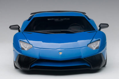AUTOart 2015 Lamborghini Aventador LP750-4 SV Blu Lemans (Blue) 1:18