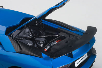 AUTOart 2015 Lamborghini Aventador LP750-4 SV Blu Lemans (Blue) 1:18
