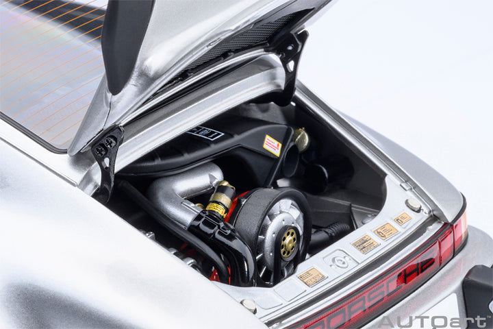 AUTOart Porsche 911 (930) Turbo 3.0 Silver 1:18