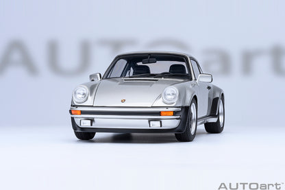 AUTOart Porsche 911 (930) Turbo 3.0 Silver 1:18