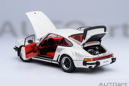 AUTOart Porsche 911 (930) Turbo 3.0 Grand Prix White 1:18
