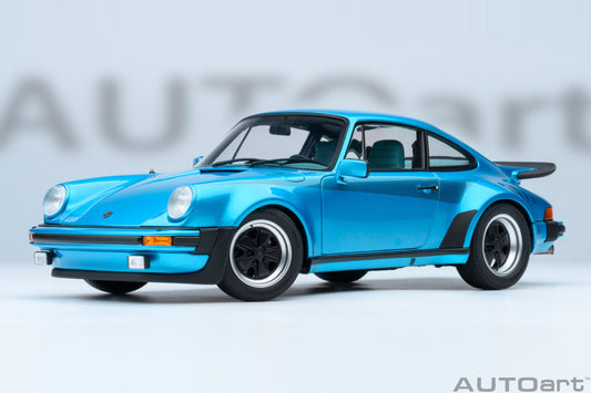 AUTOart Porsche 911 (930) Turbo 3.0 Minerva Blue 1:18