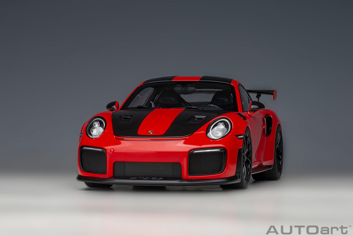 AUTOart Porsche 911 991.2 GT2 RS w/ Weissach Pkg Guards Red 1:18