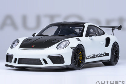 AUTOart Porsche 911 991.2 GT3 RS w/ Weissach Pkg White 1:18