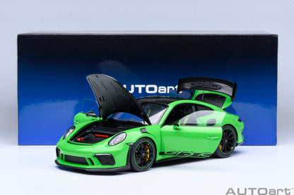AUTOart Porsche 911 991.2 GT3 RS w/ Weissach Pkg Lizard Green 1:18