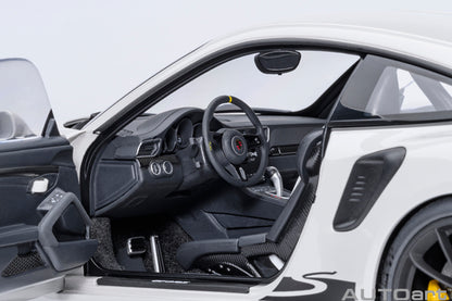 AUTOart Porsche 911 991.2 GT3 RS Chalk (Crayon) Grey 1:18