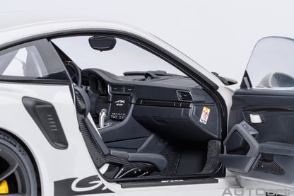 AUTOart Porsche 911 991.2 GT3 RS Chalk (Crayon) Grey 1:18