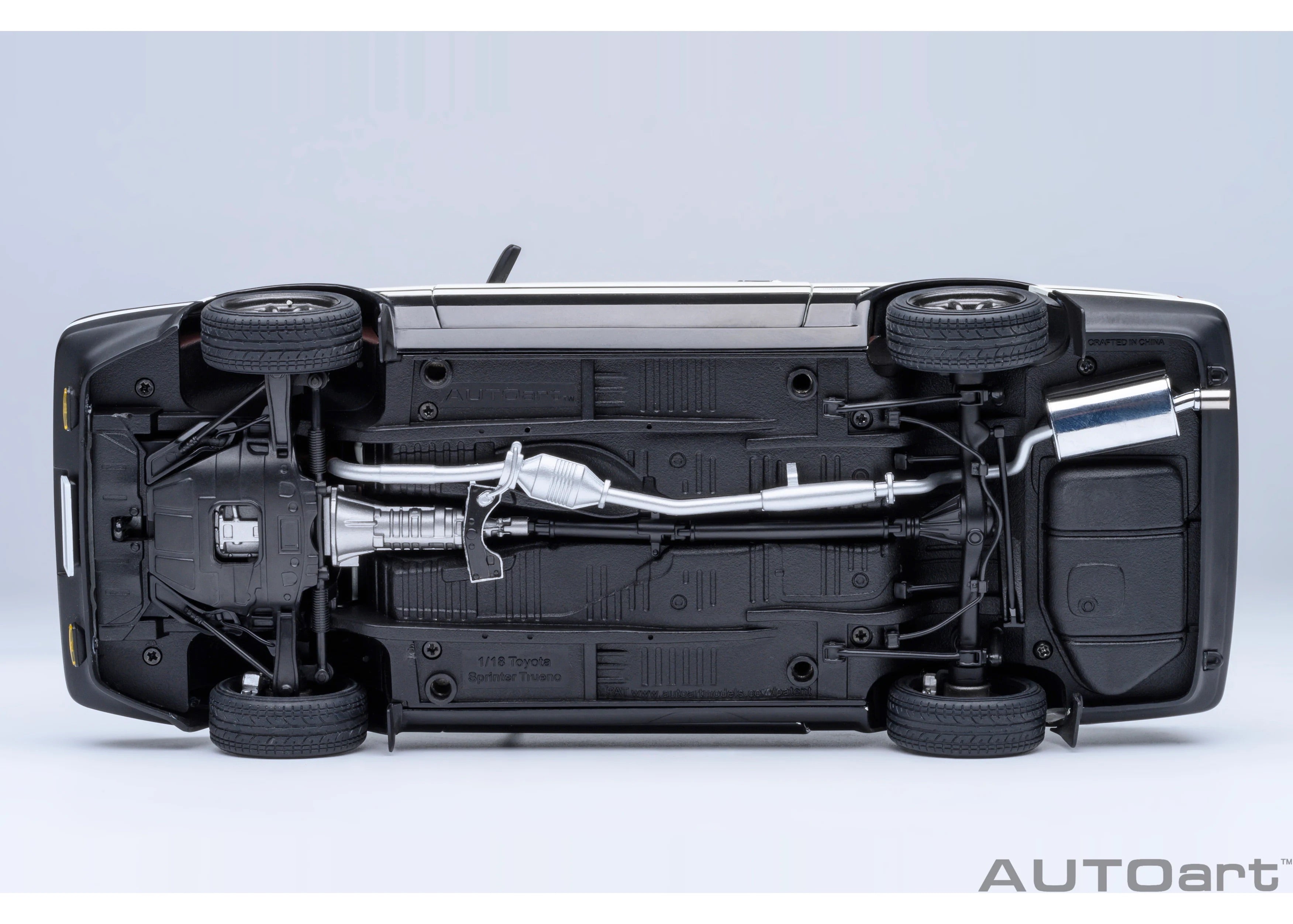 AUTOart Toyota Sprinter Trueno (AE86) 