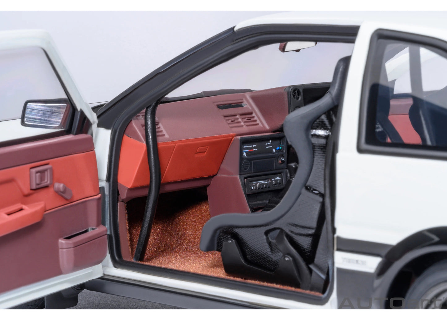 AUTOart Toyota Sprinter Trueno (AE86) "Initial D" 30th Anniversary 1:18