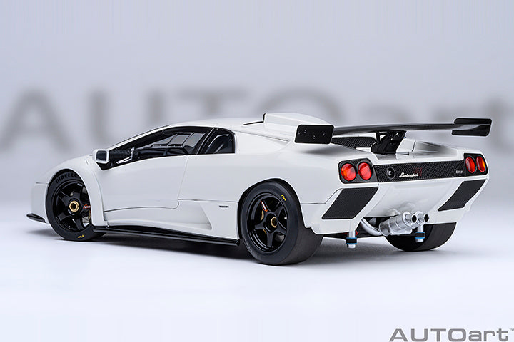 AUTOart Lamborghini Diablo GTR Impact White 1:18