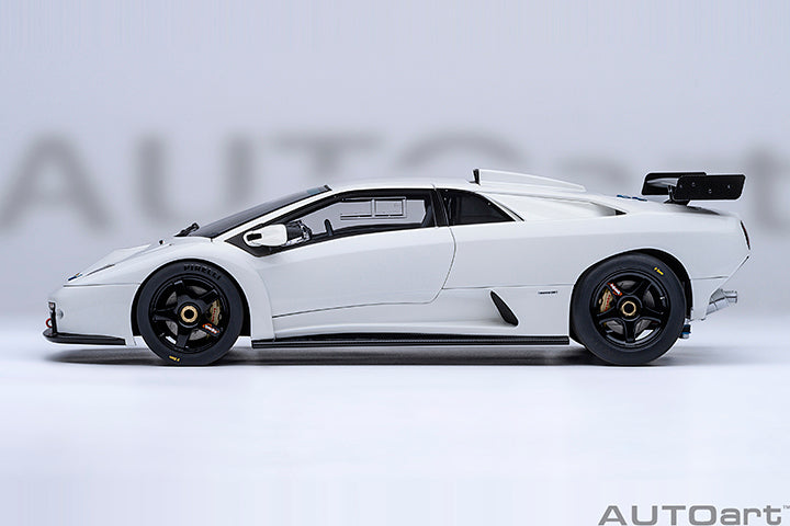 AUTOart Lamborghini Diablo GTR Impact White 1:18 – STM Diecast