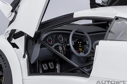 AUTOart Lamborghini Diablo GTR Impact White 1:18