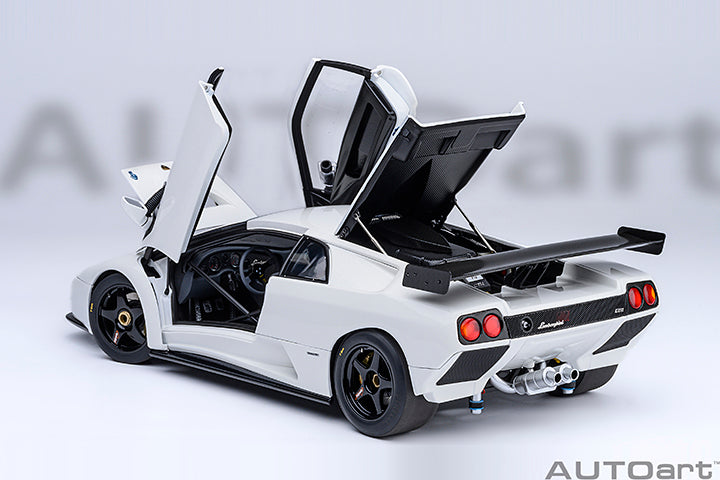 AUTOart Lamborghini Diablo GTR Impact White 1:18