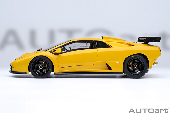 AUTOart Lamborghini Diablo GTR Superfly Yellow 1:18