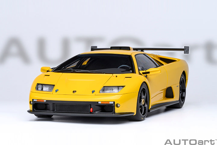 AUTOart Lamborghini Diablo GTR Superfly Yellow 1:18