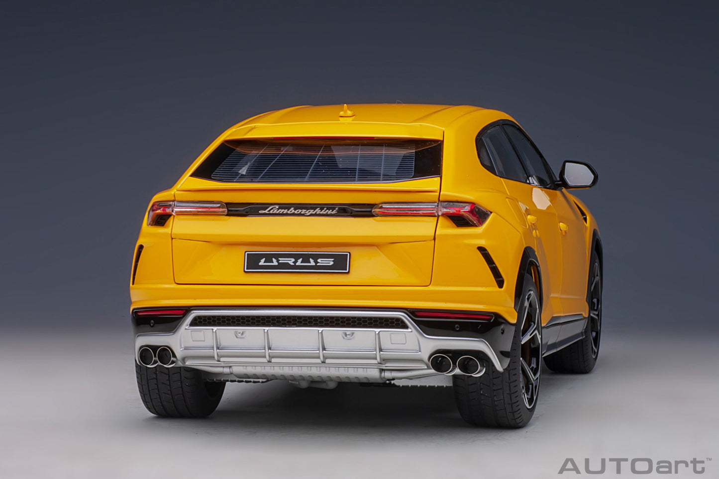 AUTOart Lamborghini Urus Giallo Auge (Yellow) 1:18