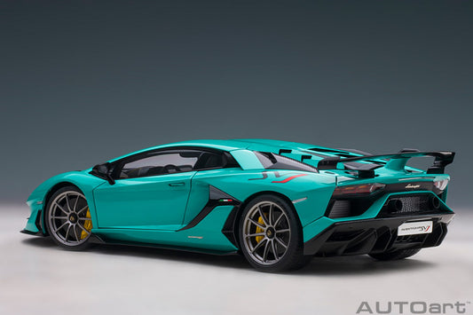 AUTOart Lamborghini Aventador SVJ Blu Glauco (Solid Blue) 1:18