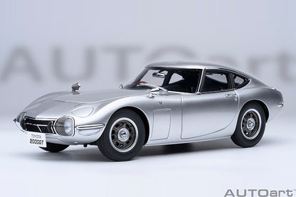 AUTOart 1967 Toyota 2000GT (Upgraded Version) Silver 1:18
