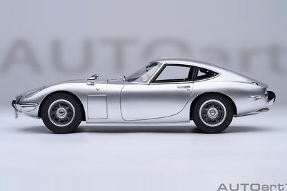 AUTOart 1967 Toyota 2000GT (Upgraded Version) Silver 1:18