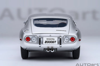AUTOart 1967 Toyota 2000GT (Upgraded Version) Silver 1:18