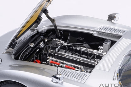 AUTOart 1967 Toyota 2000GT (Upgraded Version) Silver 1:18