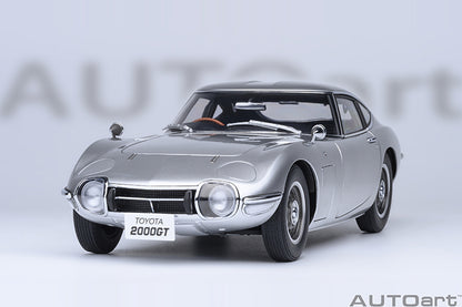 AUTOart 1967 Toyota 2000GT (Upgraded Version) Silver 1:18