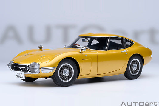 AUTOart 1967 Toyota 2000GT (Upgraded Version) Gold 1:18