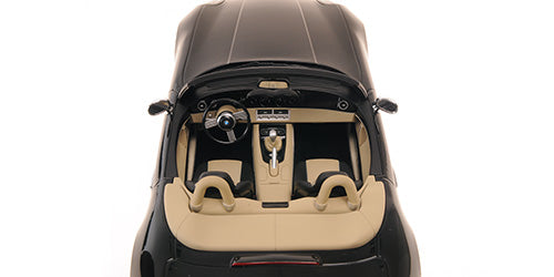 Minichamps 2000 BMW Z8 Roadster Black 1:18