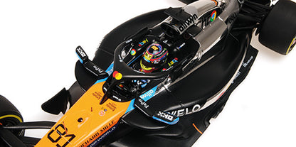 Minichamps Mclaren F1 Team MCL39 Orange O. Piastri 2nd British GP 2025 1:18
