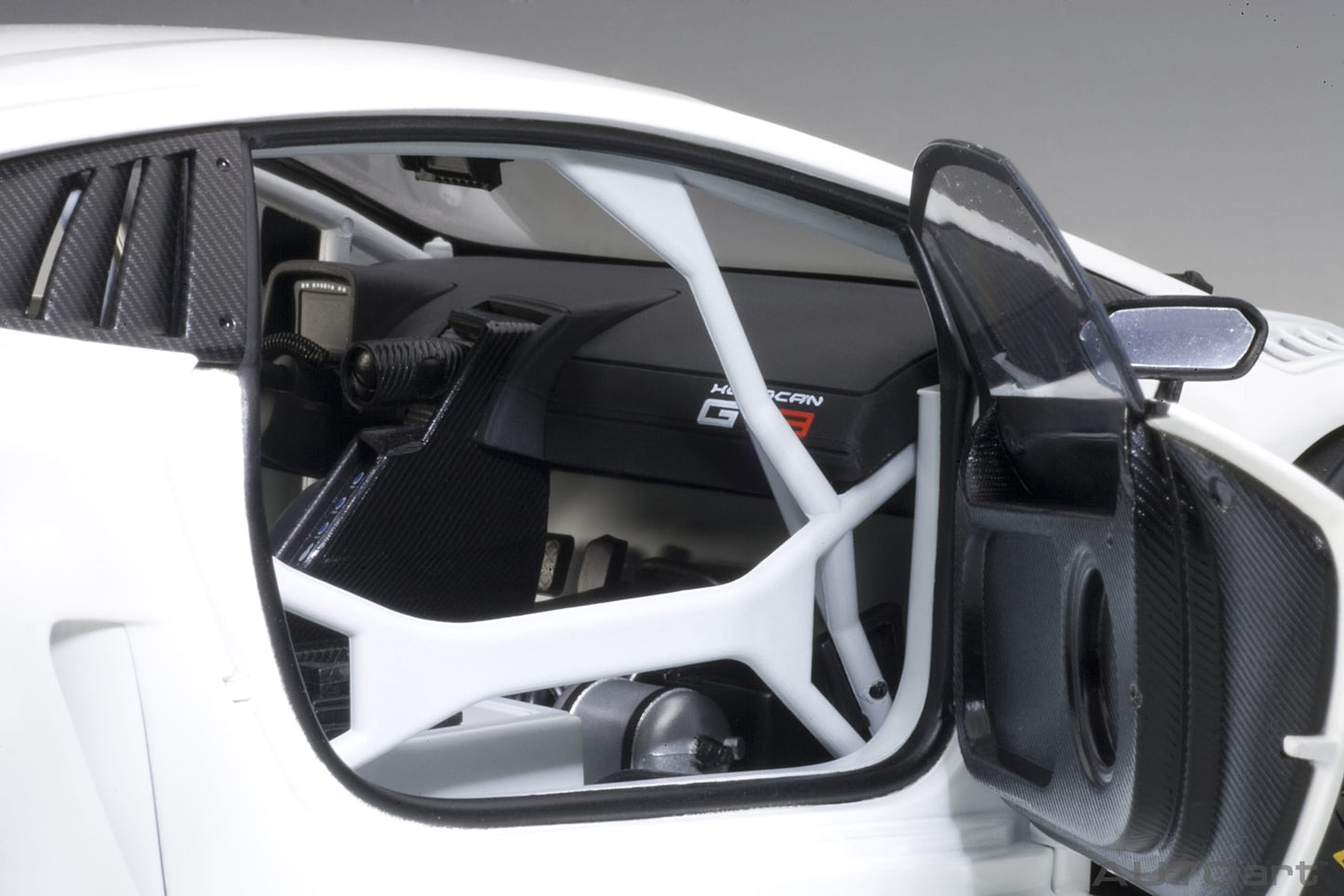 AUTOart Lamborghini Huracan GT3 Plain Body Version Blanco Isis (Solid White) 1:18