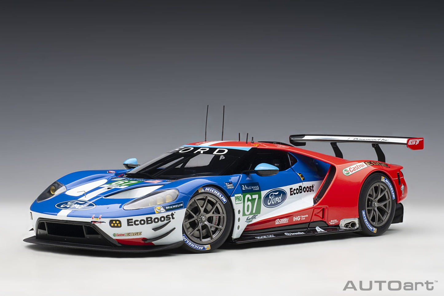 AUTOart 2017 Ford GT #67 24hr Le Mans GTE Pro 2017 1:18