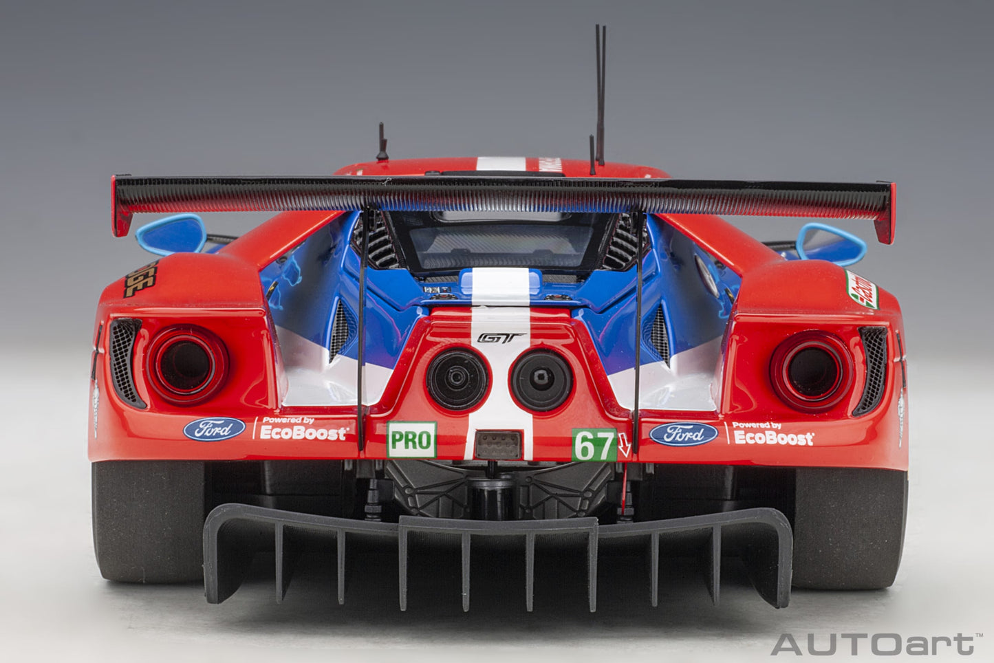 AUTOart 2017 Ford GT #67 24hr Le Mans GTE Pro 2017 1:18