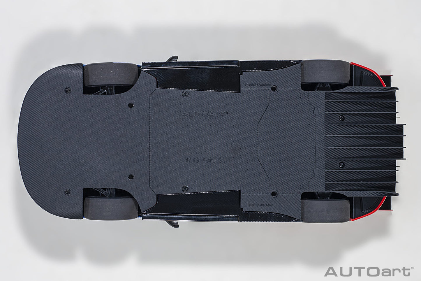 AUTOart 2017 Ford GT #67 24hr Le Mans GTE Pro 2017 1:18