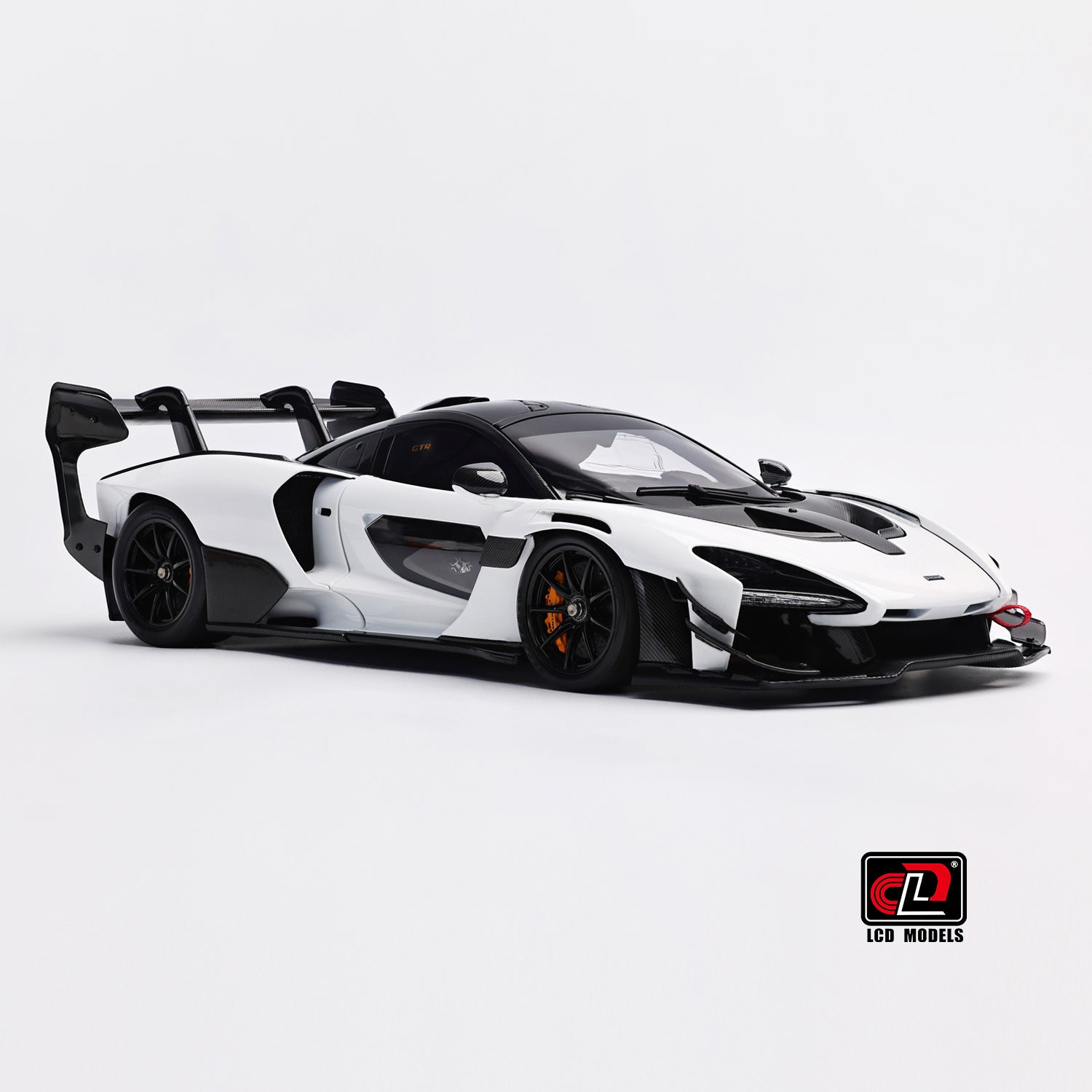 LCD Mclaren Senna GTR White 1:18 – STM Diecast