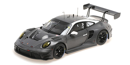 Minichamps Porsche 911 992 GT3 R Carbon Customer Delivery Version 1:18