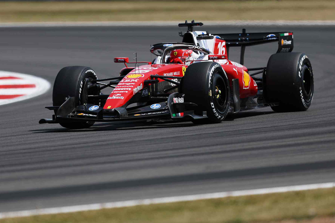 Looksmart Ferrari F1 SF-26 Team Scuderia #16 WINNER British GP 2026 (LeClerc) Red 1:18 WITH DISPLAY
