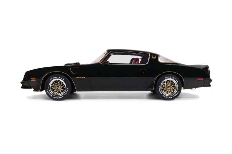 Otto 1978 Pontiac Firebird Trans-Am Smokey & the Bandit Starlight Black & Gold 1:12