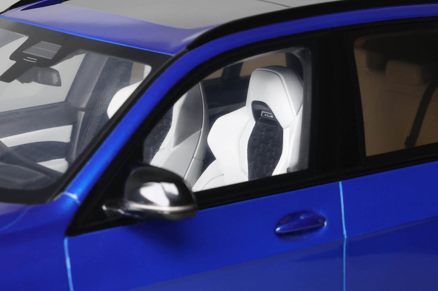 GT Spirit 2023 BMW X5M (G05) Competition Marina Bay Blue Metallic 1:18