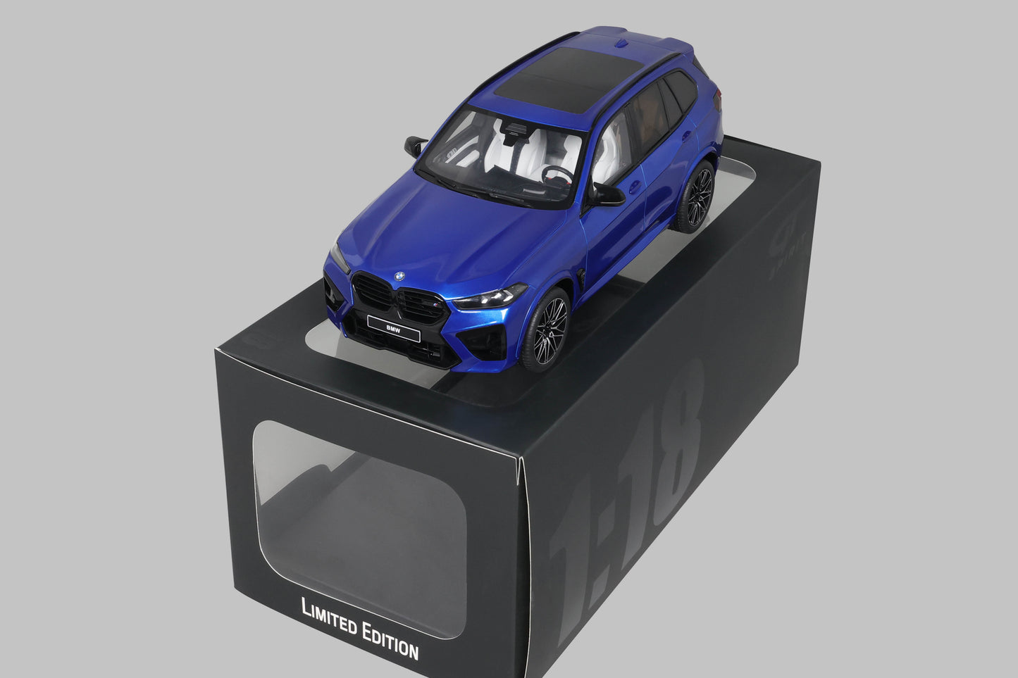 GT Spirit 2023 BMW X5M (G05) Competition Marina Bay Blue Metallic 1:18