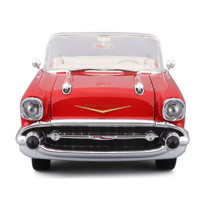 Maisto 1957 Chevrolet Bel Air Red and White 1:18