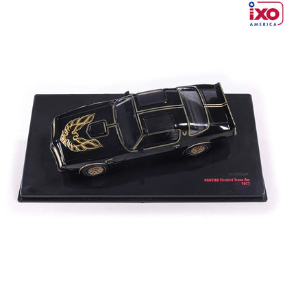 Ixo 1977 Pontiac Firebird Trans-Am Smokey & the Bandit Starlight Black & Gold 1:43