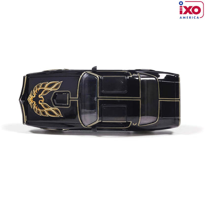Ixo 1977 Pontiac Firebird Trans-Am Smokey & the Bandit Starlight Black & Gold 1:43
