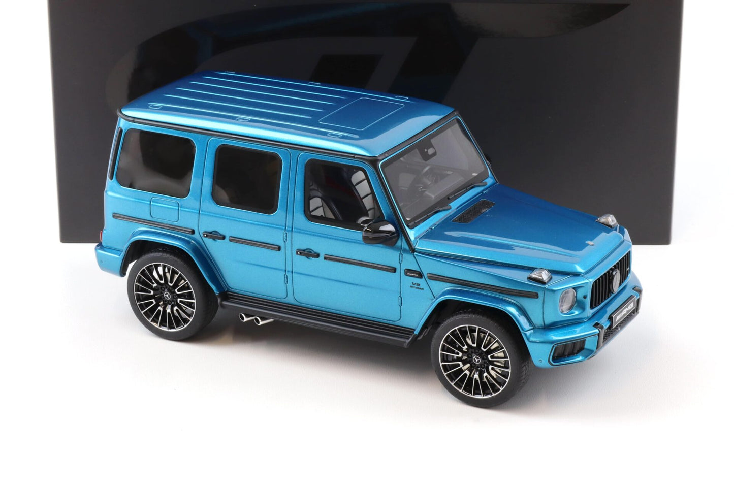 GT Spirit 2024 Mercedes Benz G63 AMG (W463) Hyper Blue Magno 1:18