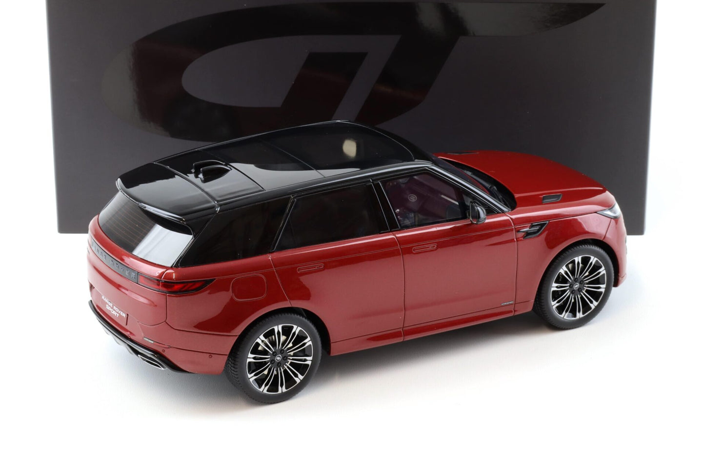 GT Spirit 2022 Land Rover Range Rover Sport Firenze Red 1:18